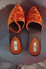 SABOT JILI SANDALE NU PIED ORIGINAL VRAI CUIR VERNI ORANGE P 38/39 NEUVE 