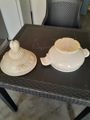 Ancienne soupière blanche - soupière,