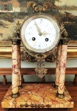 MUSÉE COLLECTIONNEUR 4