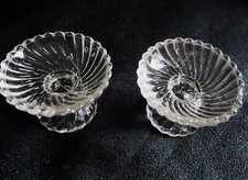 2 ANCIENNES PETITES COUPES