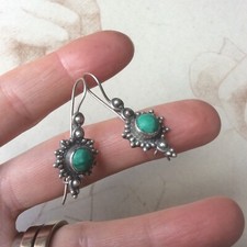 Boucles d'Oreille Dormeuses Argent Massif 925 et Pierre Verte Bijou Vintage