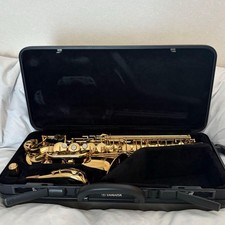 Manche de saxophone alto