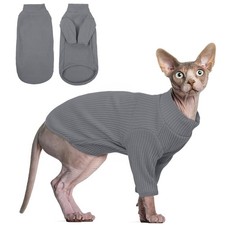 Pull Chat Sphynx, Vêtements