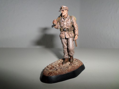 Andrea miniatures figurine