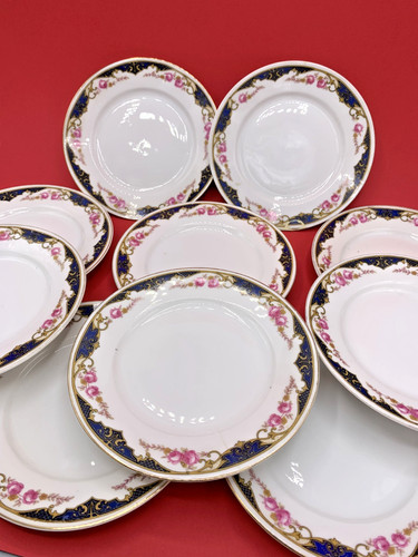Lot petites assiettes - 10,