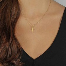 Collier en chaîne en or Bijoux religieux Petite Croix d'Or