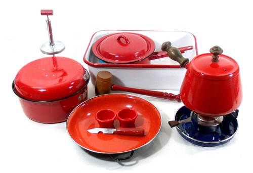 Retro red kitchen starter set - red,