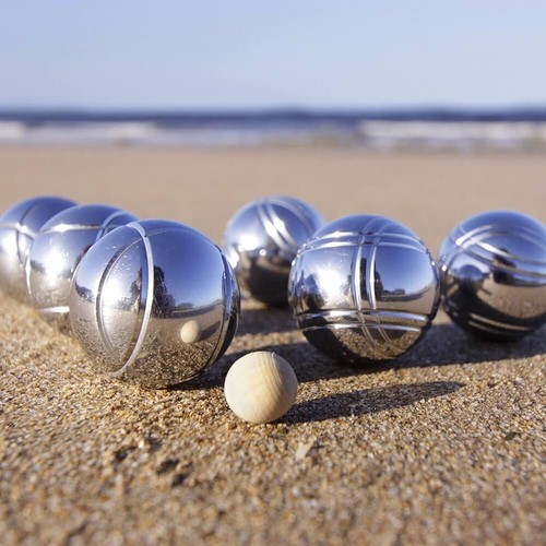 Boules set six - of,