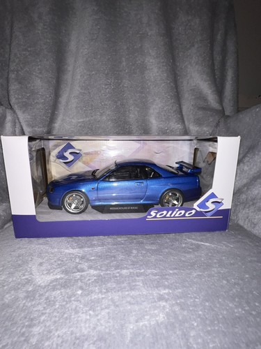 Voiture solido - voiture, 1/18