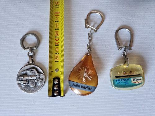 Porte clefs berliet 1 - porte, :