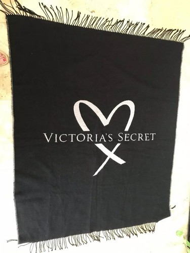 Victorias secret throw - 52,