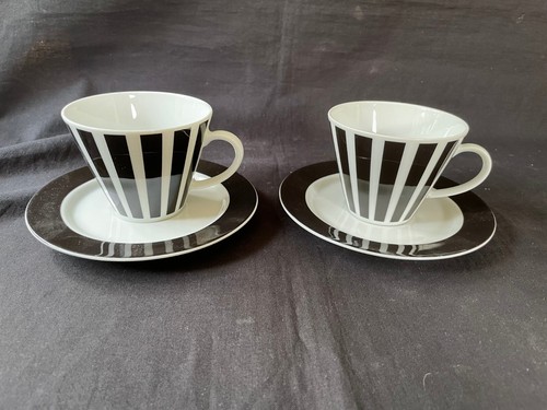 Ensemble tasses et - de, 2