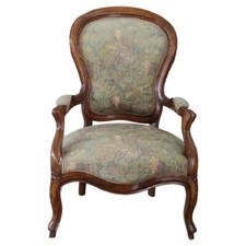 Fauteuil ancien en noyer