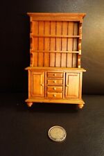 Meuble maison de poupée neuf et emballage d'origine armoire murale bois tout mobile