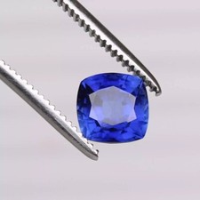 Coussin bleu royal saphir bleuet 5,80 ct. pierre précieuse en vrac certifiée