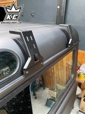 Land Rover Defender Supports