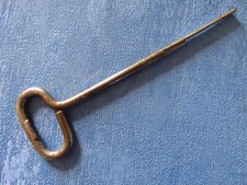 Clé Ouvre- Boîtes de Sardines et décapsuleur Ustensile de Cuisine