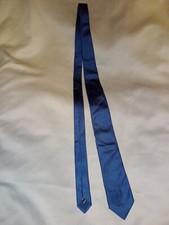 Cravate pure soie bleu marine