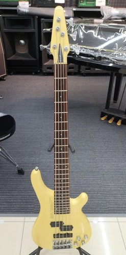 Guitare basse tone bass - basse,