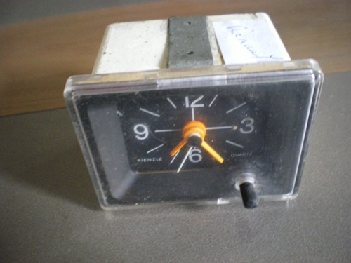 Montre pour voiture - pour,
