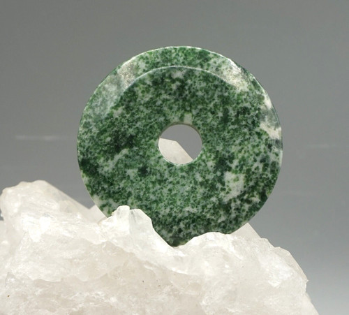 Pendentif nephrite donut - nephrite, mm