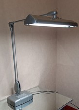 Lampe de bureau industrielle