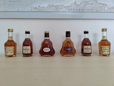 MIGNONNETTES COGNAC HENNESSY XO, 5cl, 40%, environ 25 ans (ancien coffret de 5)