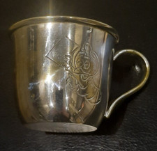 NEVEU DE DONALD - GODET OU TASSE POUR NAISSANCE BEBE EN METAL VINTAGE 