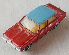 Ancienne petite voiture