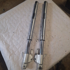 TUBES DE FOURCHE SUZUKI VZ 800