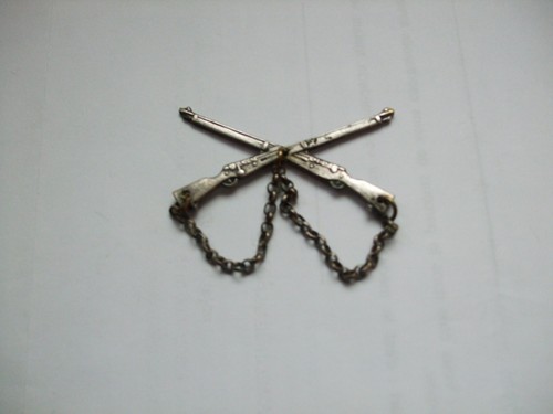 Ancien insigne militaire - insigne,