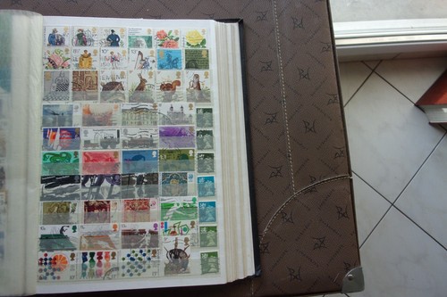 Royaume uni lot de timbres - -,