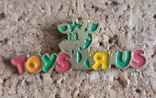 Pin's Jouet Toys R Us Logo Magasin Girafe 