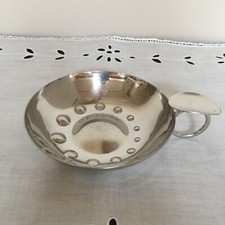 Tastevin signé en métal