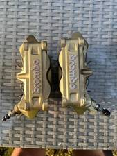BMW S1000R - PAIRE D'ÉTRIERS DE FREIN AVANT DROIT ET GAUCHE BREMBO
