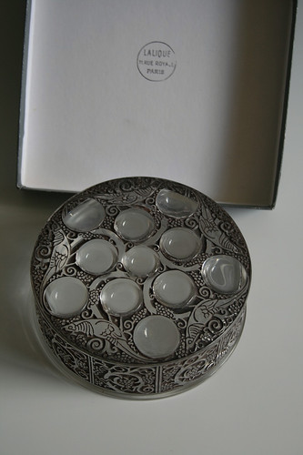 Lalique roger glass box - roger,