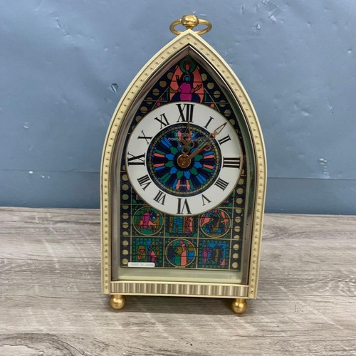 Horloge remontoir style
