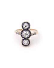 Bague Art Deco saphirs trois diamants en or 18k et platine, longue bague art dec