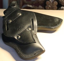 HOLSTER / ETUIS CUIR