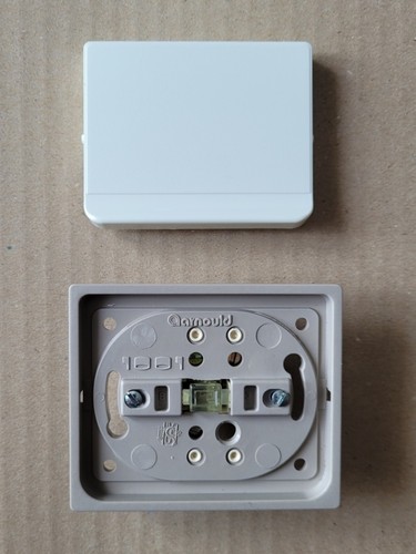 Interrupteur vient beige - va, et