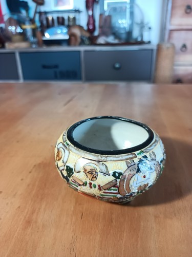 Pot brûle parfume - pot, brûle-parfume