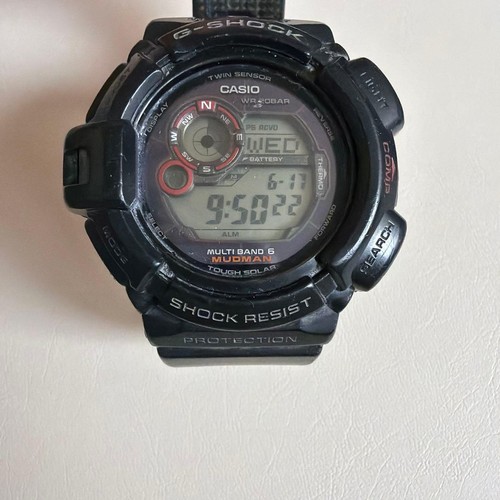 Montre solaire radiocommandée