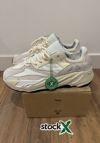 Adidas yeezy boost 700 - boost,