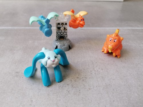Lot figurines volantes kinder - lot,