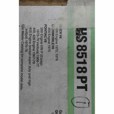 Pochette haut moteur pour