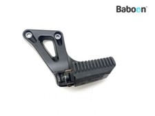 Repose-pieds arrière gauche