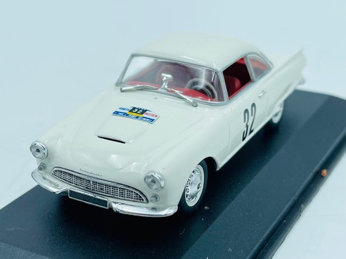 Base minichamps modifiée auto - modifiée,