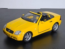 Auto Model Car 1/18 UT Models