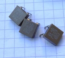 3x Murata CSB600J Résonateur