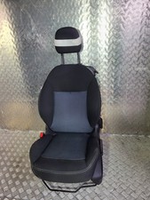 Siège avant Gauche Conducteur